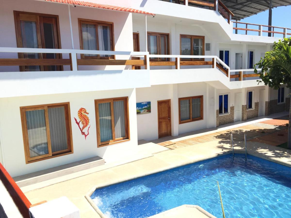 Galapagos Isabela Hotel Loja بْوُرتو فيلاميل المظهر الخارجي الصورة