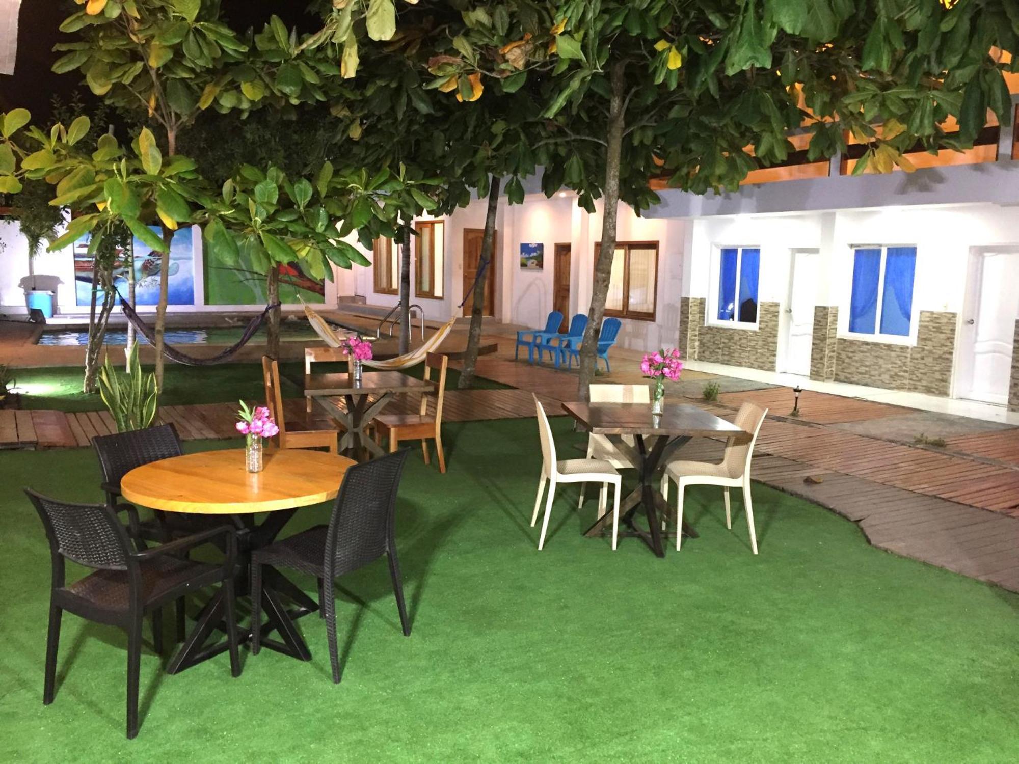 Galapagos Isabela Hotel Loja بْوُرتو فيلاميل المظهر الخارجي الصورة