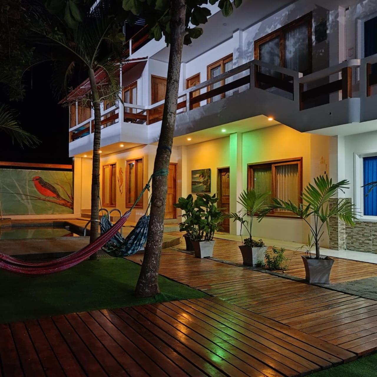 Galapagos Isabela Hotel Loja بْوُرتو فيلاميل المظهر الخارجي الصورة
